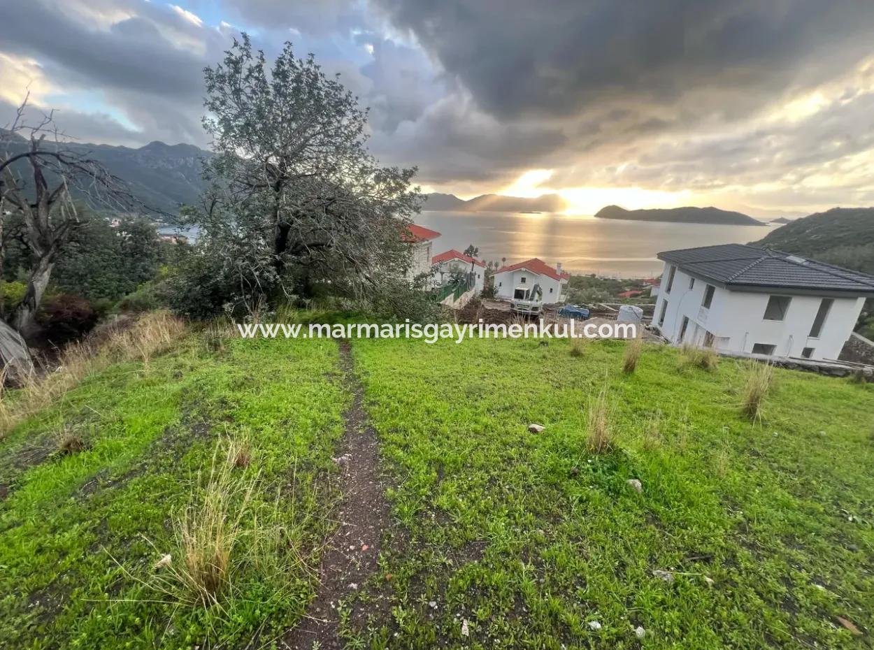 800M2 Grundstück Zum Verkauf Im Dorf Marmaris Söğüt Mit Meerblick 2 Villen Zoniert Oder Für Den Hotelbau Geeignet