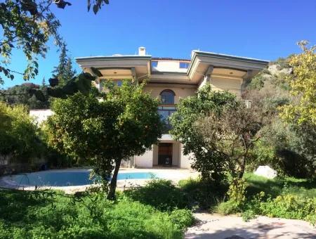 10 Bedroom 2 With Pool In The Centre Of Marmaris 2500m2 Plot