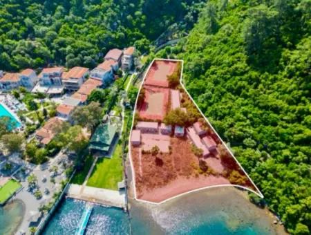 Marmaris Adaköy Mevkiinde Deniz Kenarı Özel Mülk